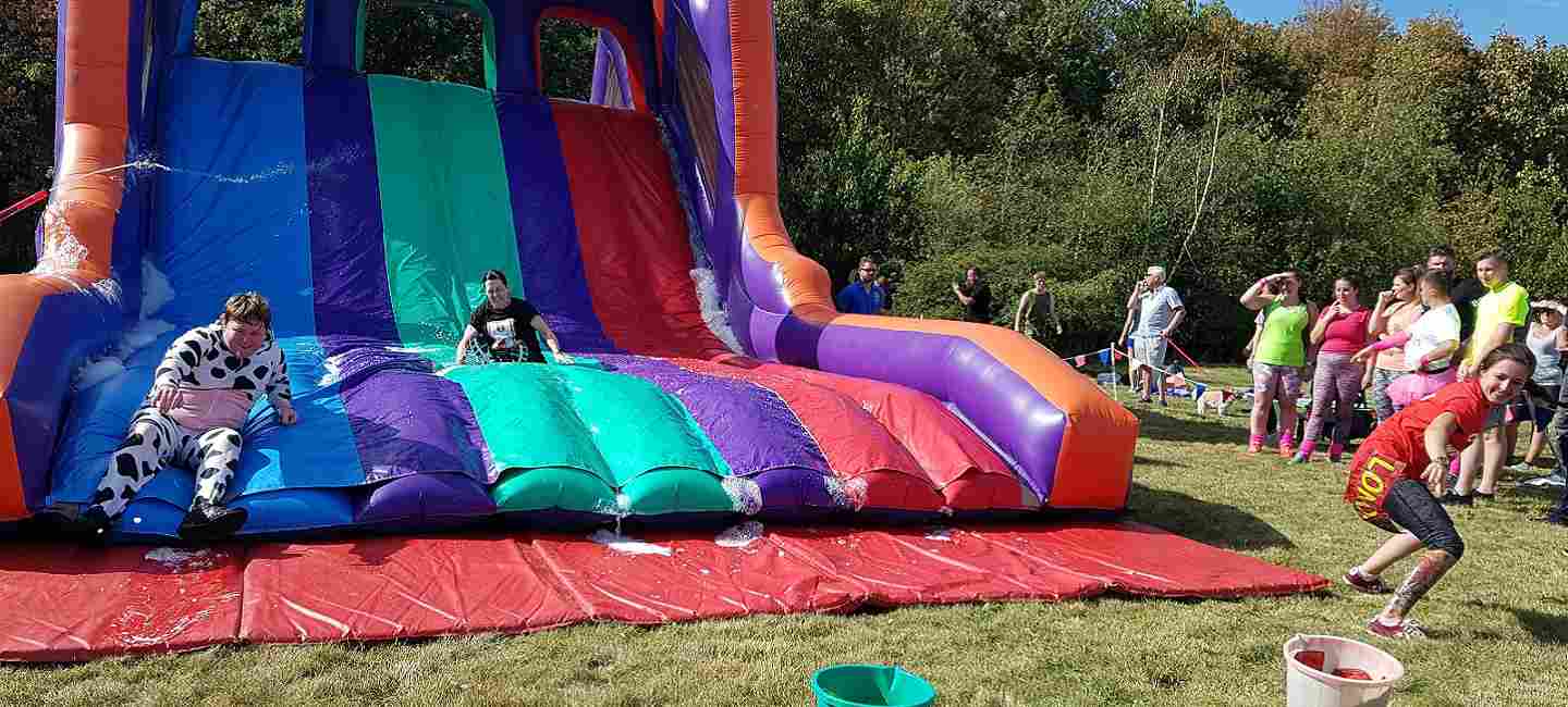 Gold Show Inflatable Slide Game