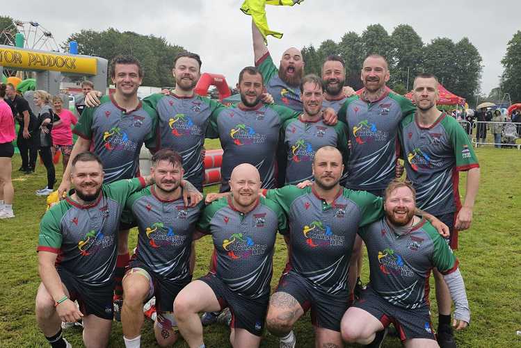 Mold It's A Knockout Team